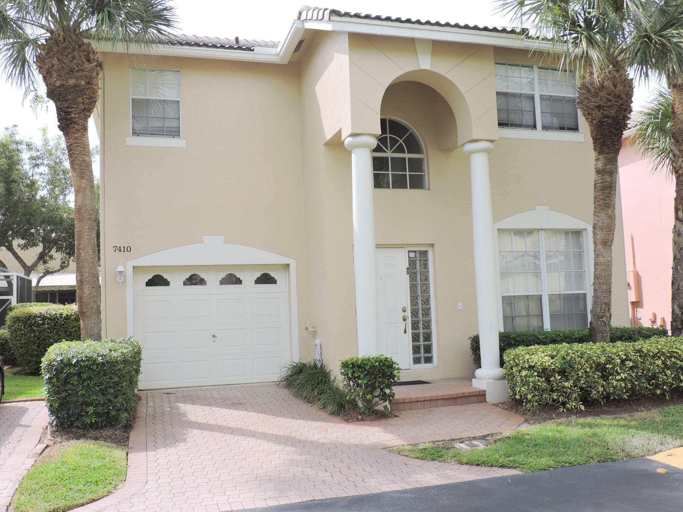 7410 Panache Way Boca Raton, FL 33433 - Photo 2 of 28 Front