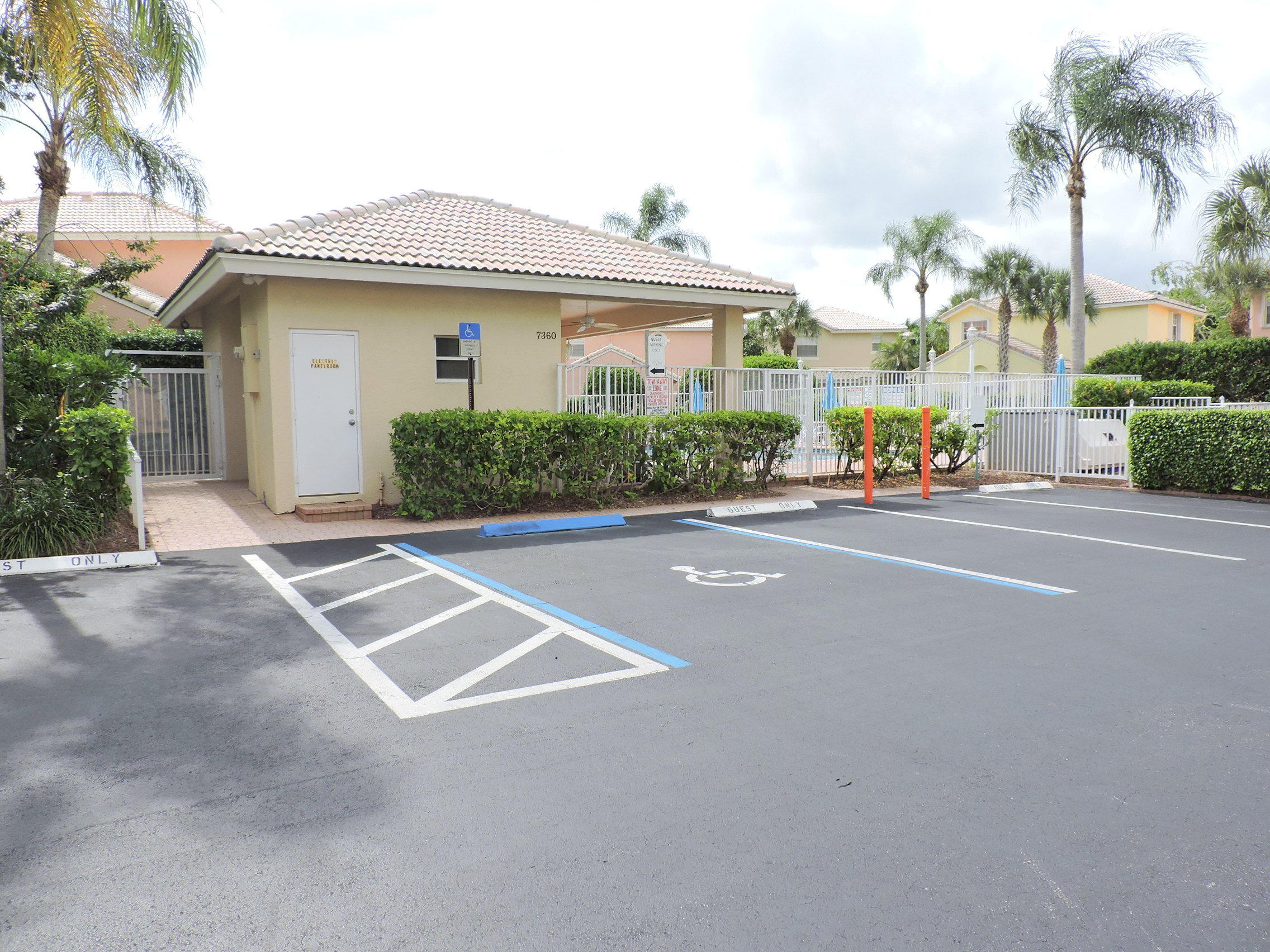 7410 Panache Way Boca Raton, FL 33433 - Photo 27 of 28 Community Pool