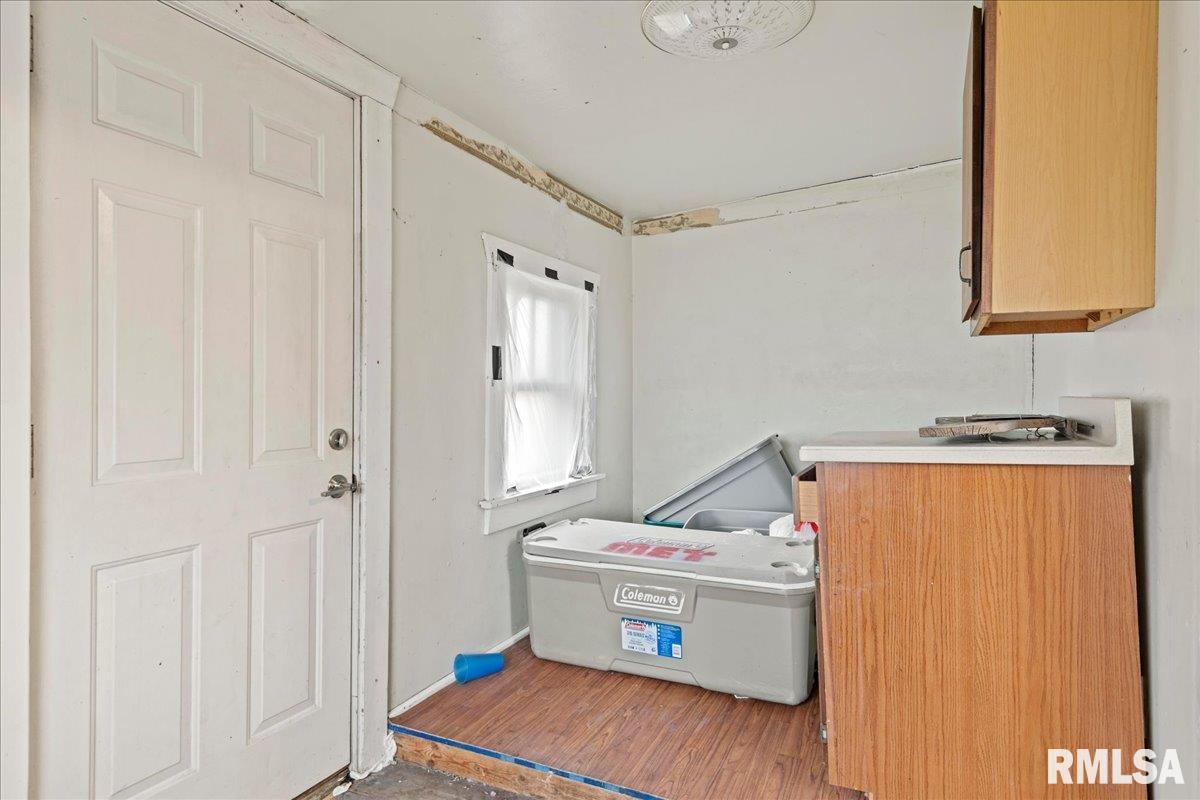 2105 Elizabeth Street Springfield, IL 62702 - Photo 12 of 35