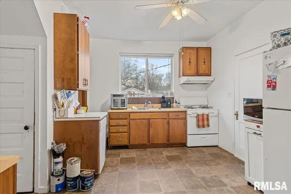 $100,000 | 2105 Elizabeth Street, Springfield, IL 62702