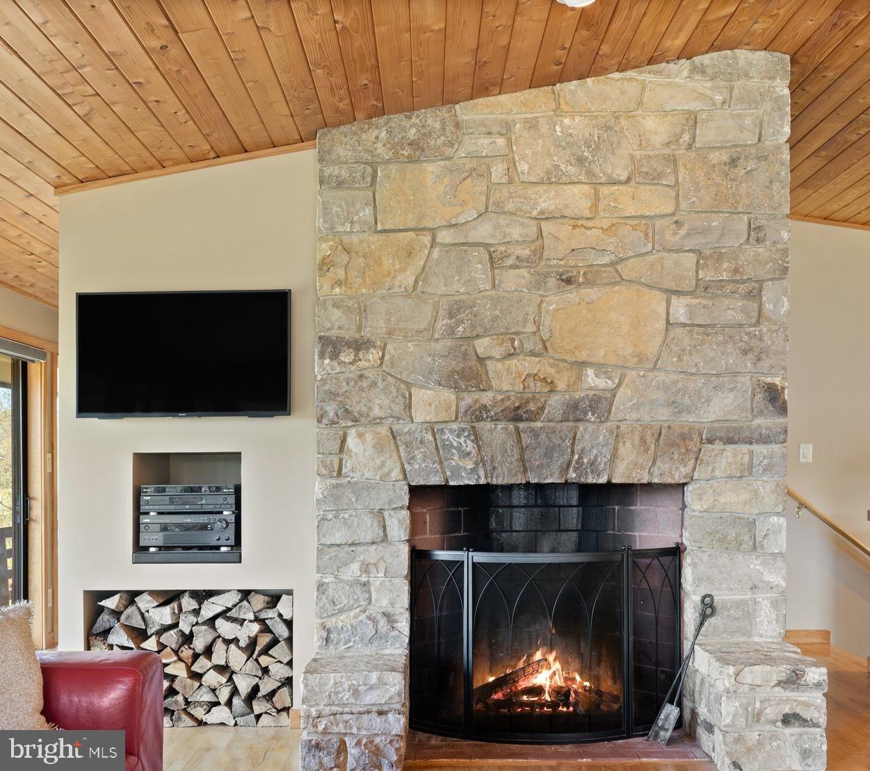 72 Jordans Road Amissville, VA 20106 - Photo 13 of 50 Rumford Stone Fireplace