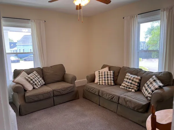 $2,000 | 408 Porter Street, Manchester, NH 03103