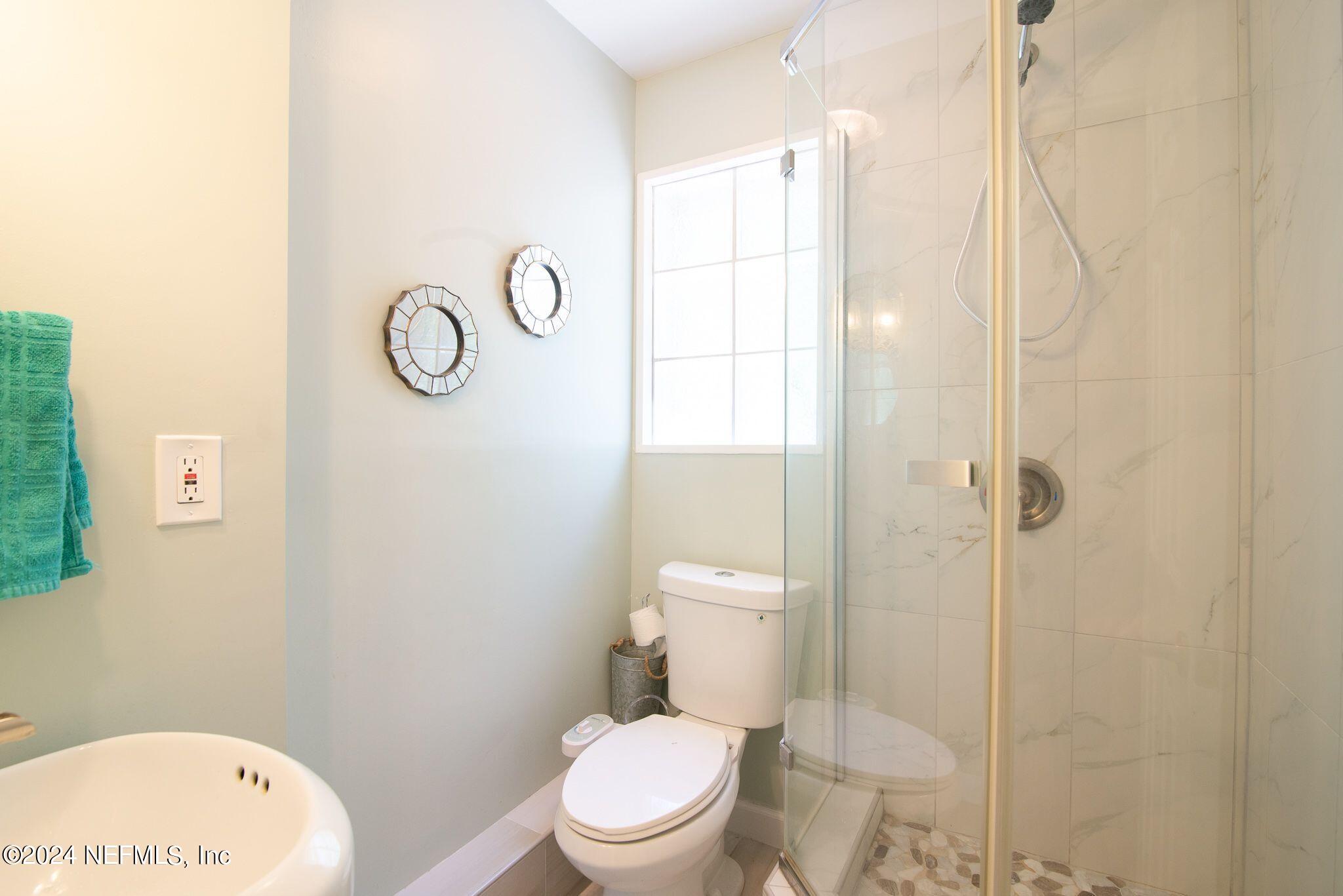 8369 Bascom Road Jacksonville, FL 32216 - Photo 15 of 20 PfVPKAdQ