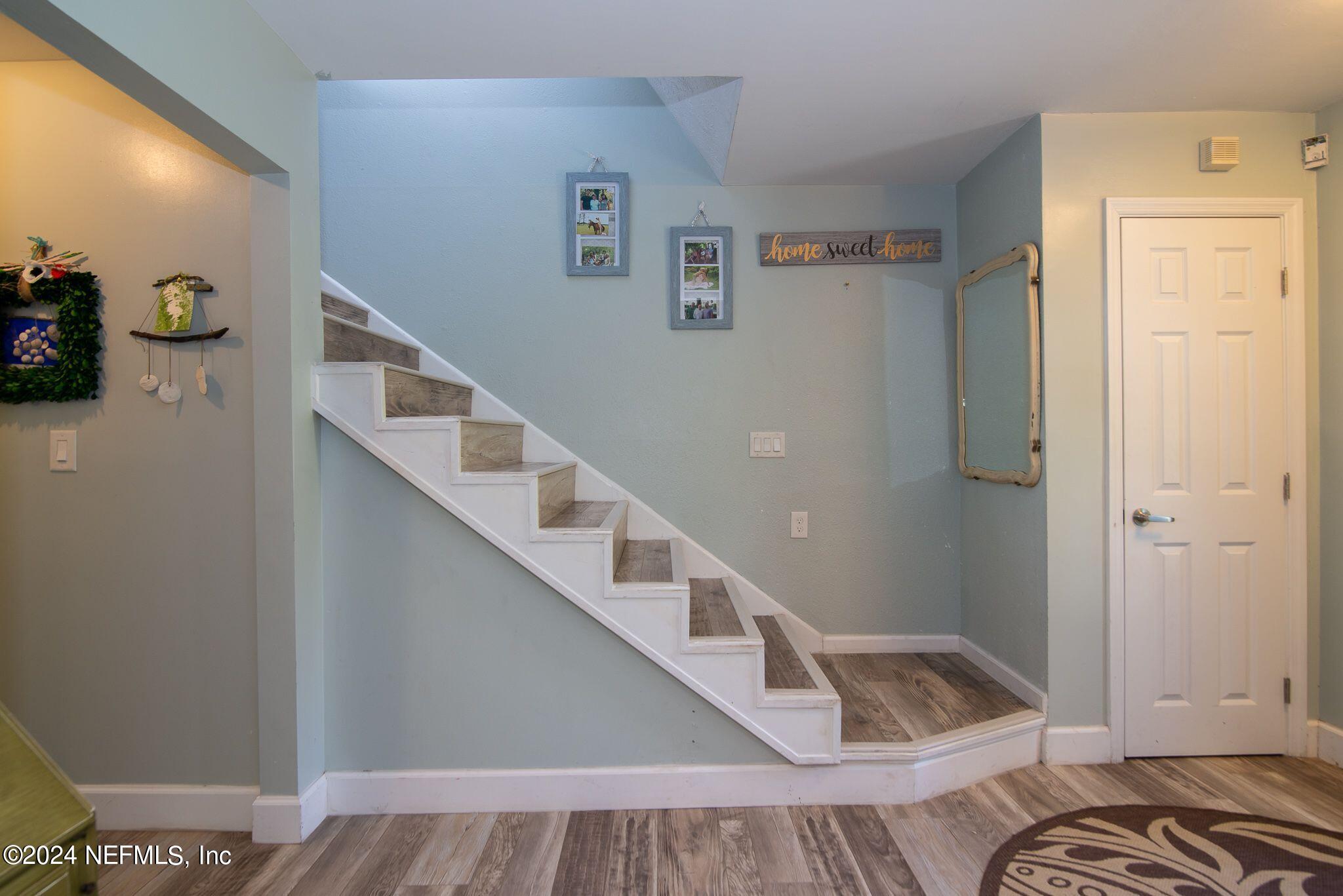 8369 Bascom Road Jacksonville, FL 32216 - Photo 4 of 20 8AY97fU9