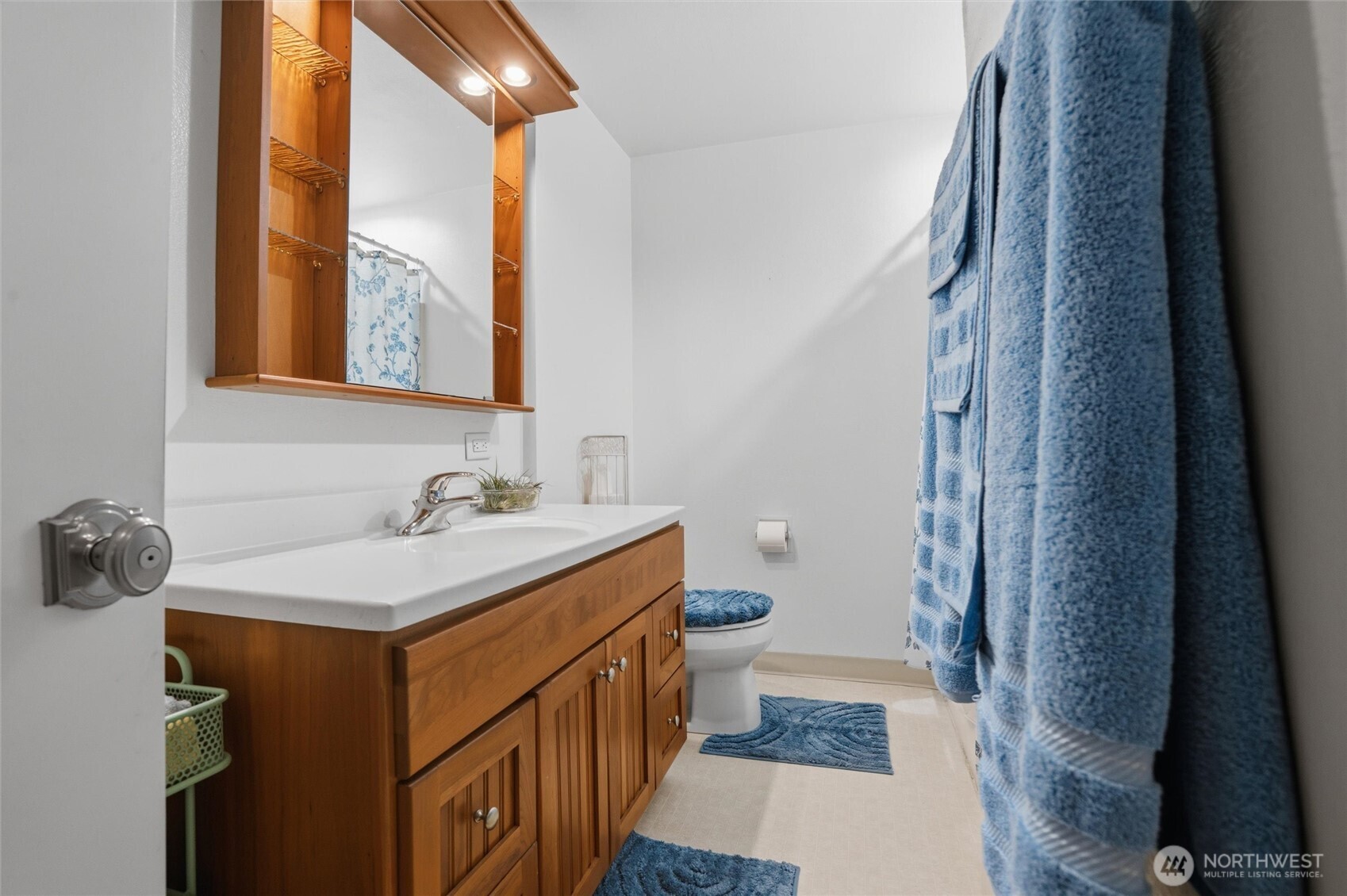 3202 Crystal Springs Road West University Place, WA 98466 - Photo 14 of 37 Gallery Image 14