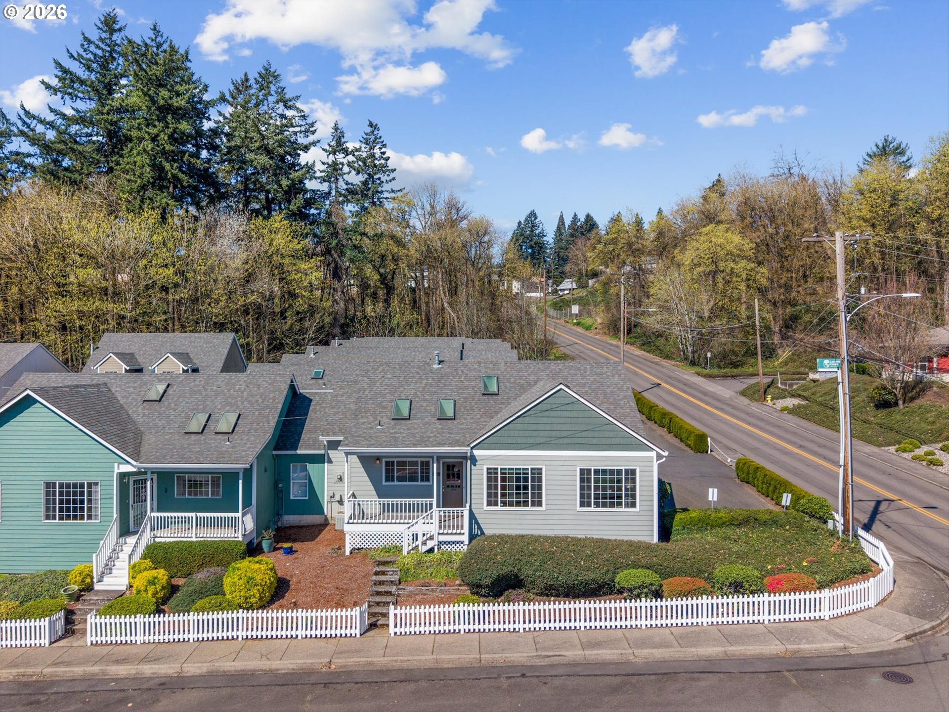 433 Northeast 7th Avenue Camas, WA 98607 - Photo 2 of 31