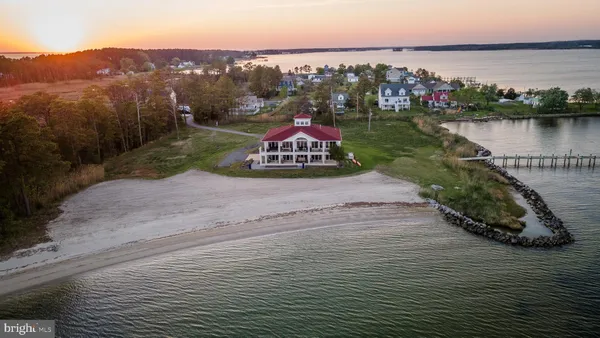 $1,295,000 | 16363 Ball Point Road, Piney Point, MD 20674