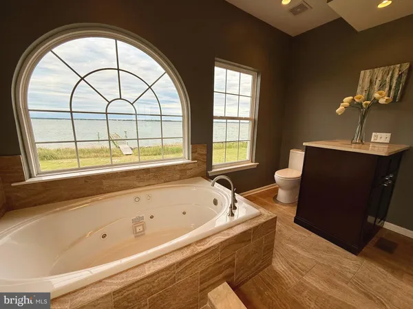 $1,295,000 | 16363 Ball Point Road, Piney Point, MD 20674