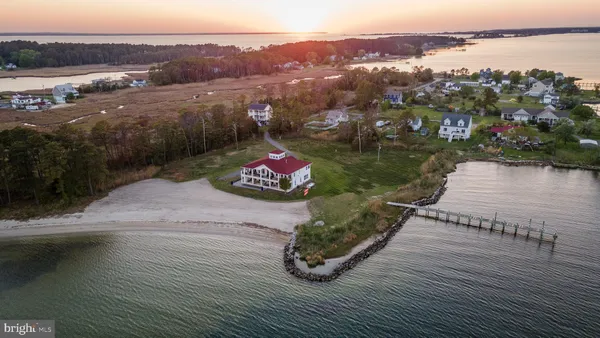$1,295,000 | 16363 Ball Point Road, Piney Point, MD 20674