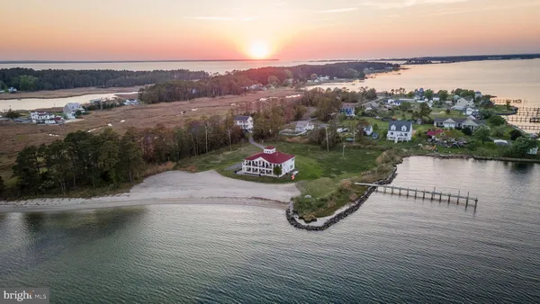 $1,295,000 | 16363 Ball Point Road, Piney Point, MD 20674