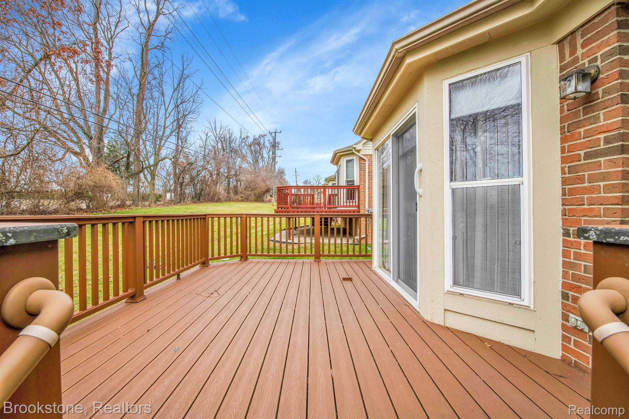 1134 Churchill Circle Rochester, MI 48307 - Photo 32 of 42 Composite Deck Off Doorwall