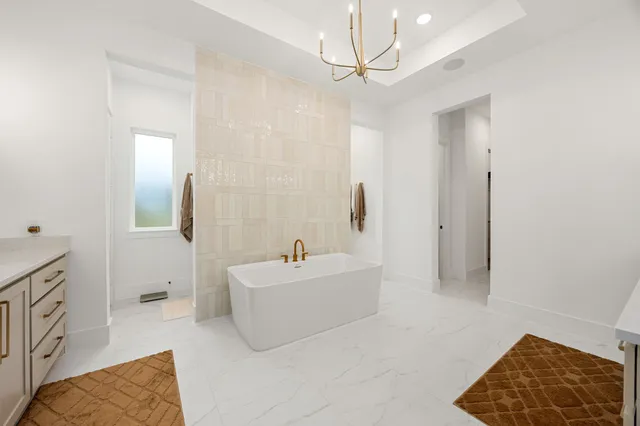 $1,275,000 | 112 Bentwood Meadow Lane, Montgomery, TX 77356