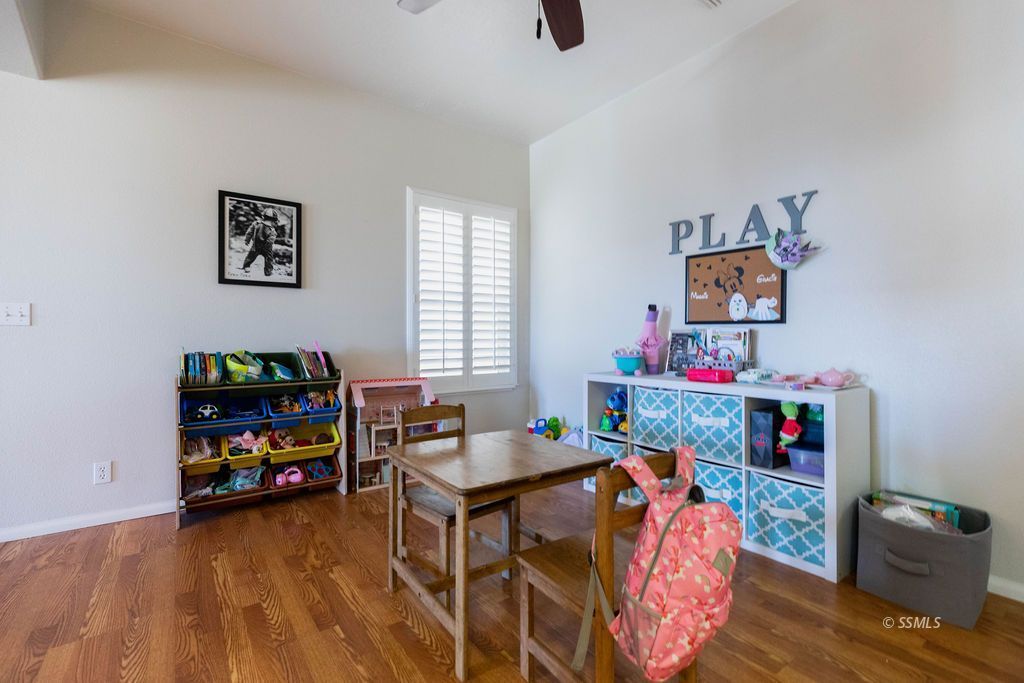 420 Acacia Street Ridgecrest, CA 93555 - Photo 13 of 30 Gallery Image 13