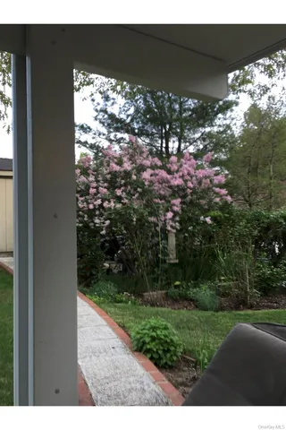 $449,999 | 3 Vine Road, Rocky Point, NY 11778