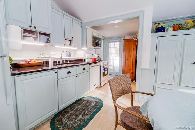 $449,999 | 3 Vine Road, Rocky Point, NY 11778