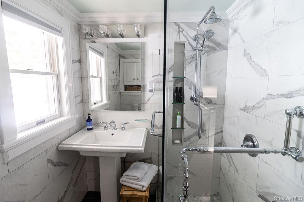 3 Vine Road Rocky Point, NY 11778 - Photo 10 of 19