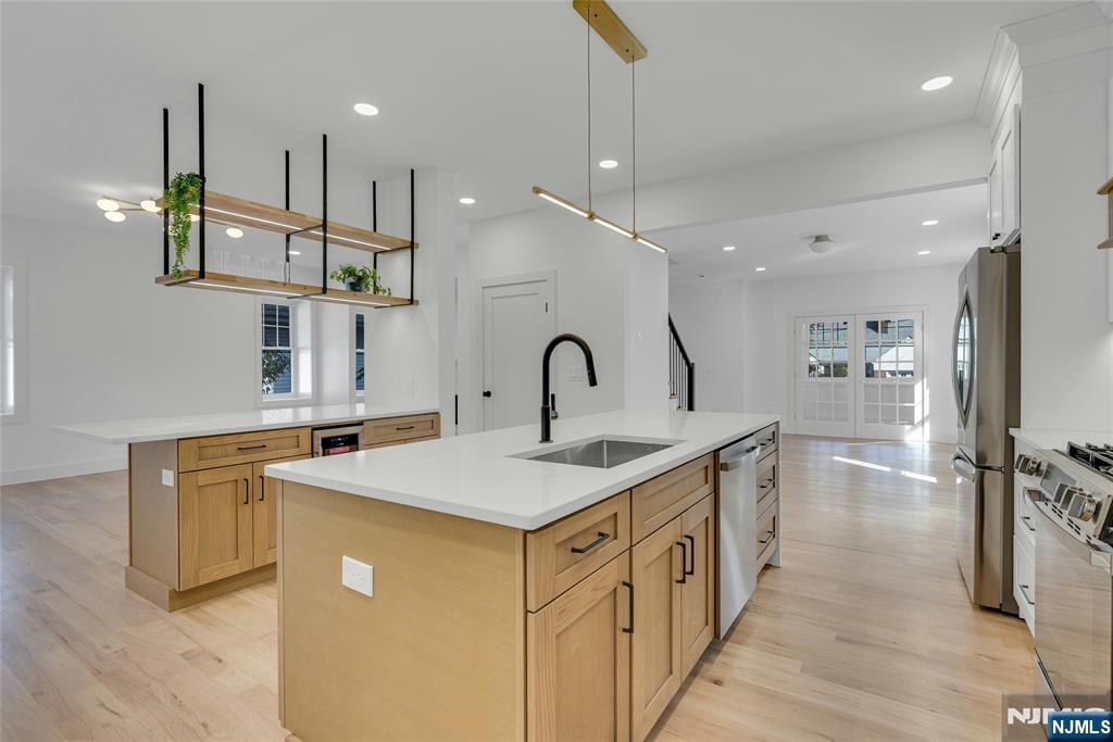 264 Merrison Street Teaneck, NJ 07666 - Photo 13 of 43