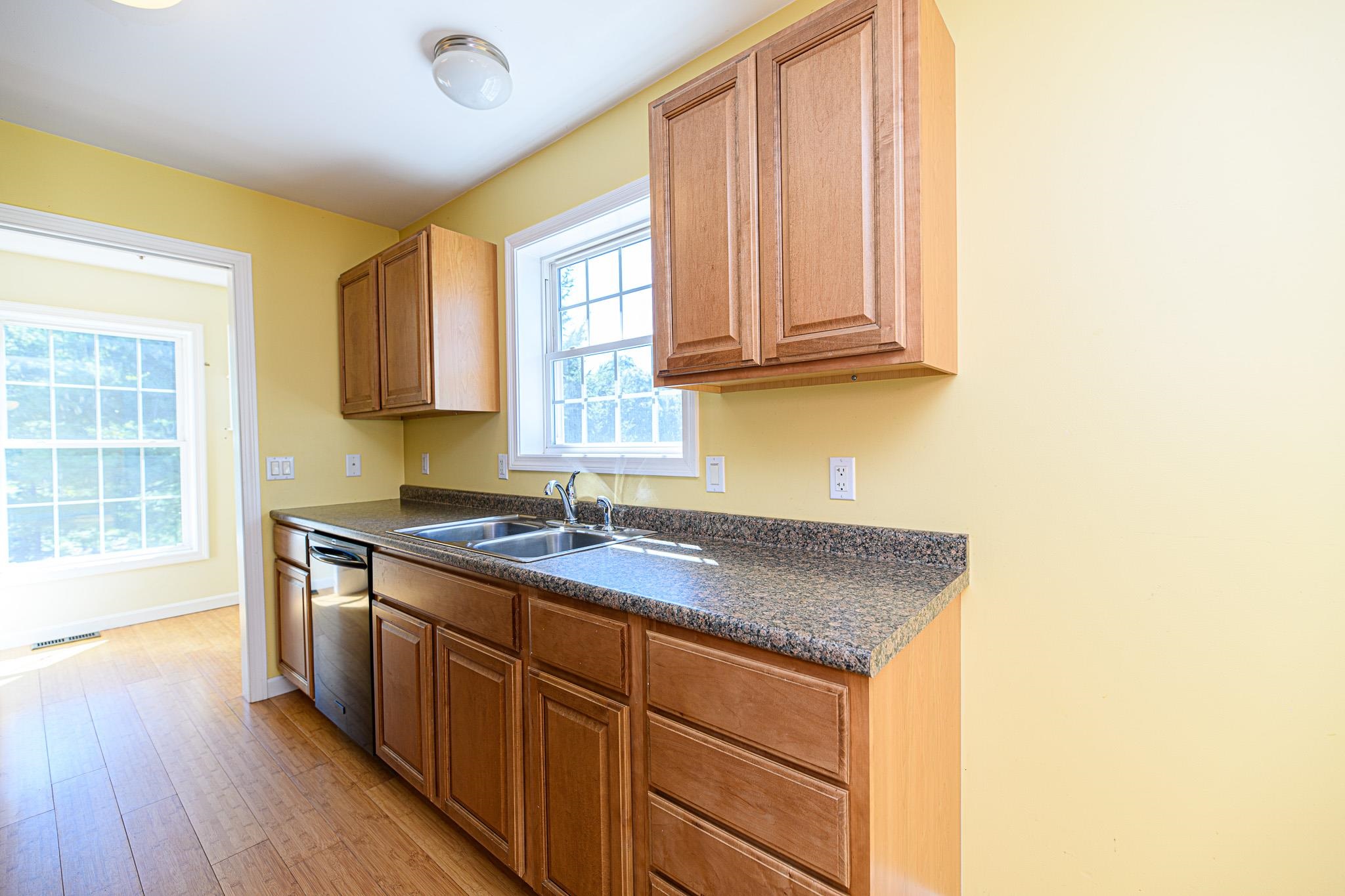 23 Cate Road Deerfield, NH 03037 - Photo 3 of 29