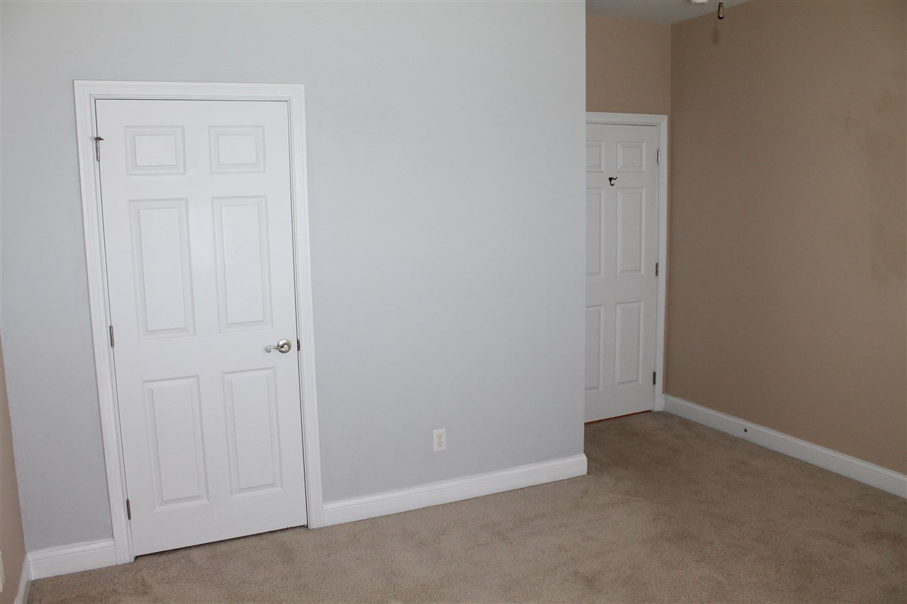 2070 Chris Court, Unit R Union, KY 41091 - Photo 15 of 25