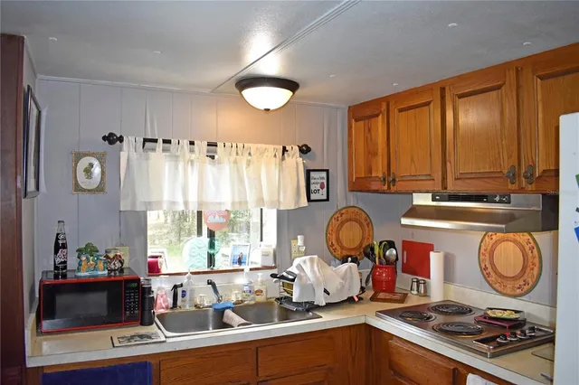 $99,000 | 148 Swan Lake Road, Melrose, FL 32666