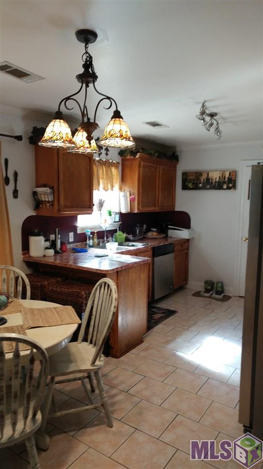 32115 Holm Road Walker, LA 70785 - Photo 6 of 15 Gallery Image 6