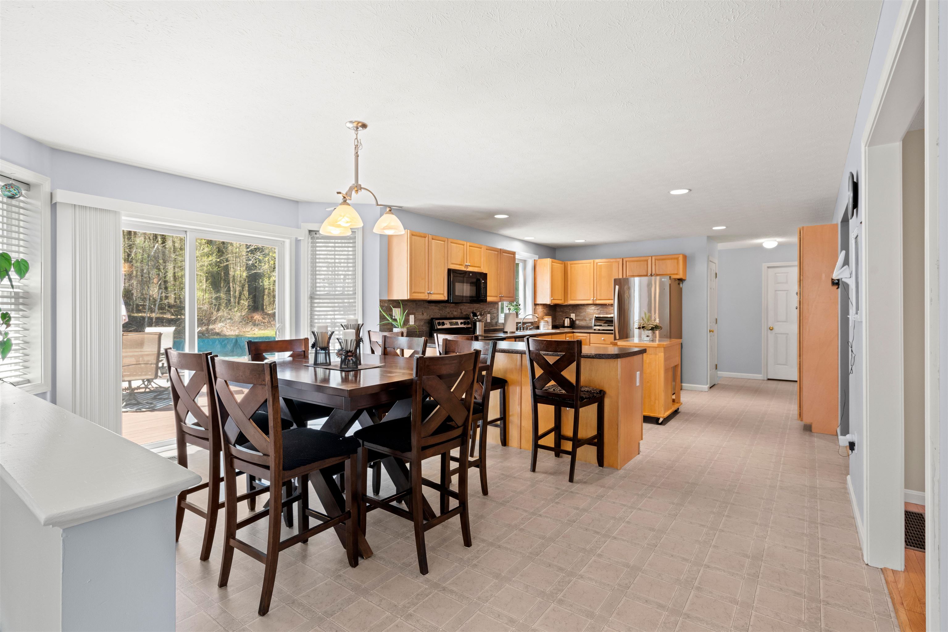 9 Haywood Road Londonderry, NH 03053 - Photo 13 of 59 Gallery Image 13