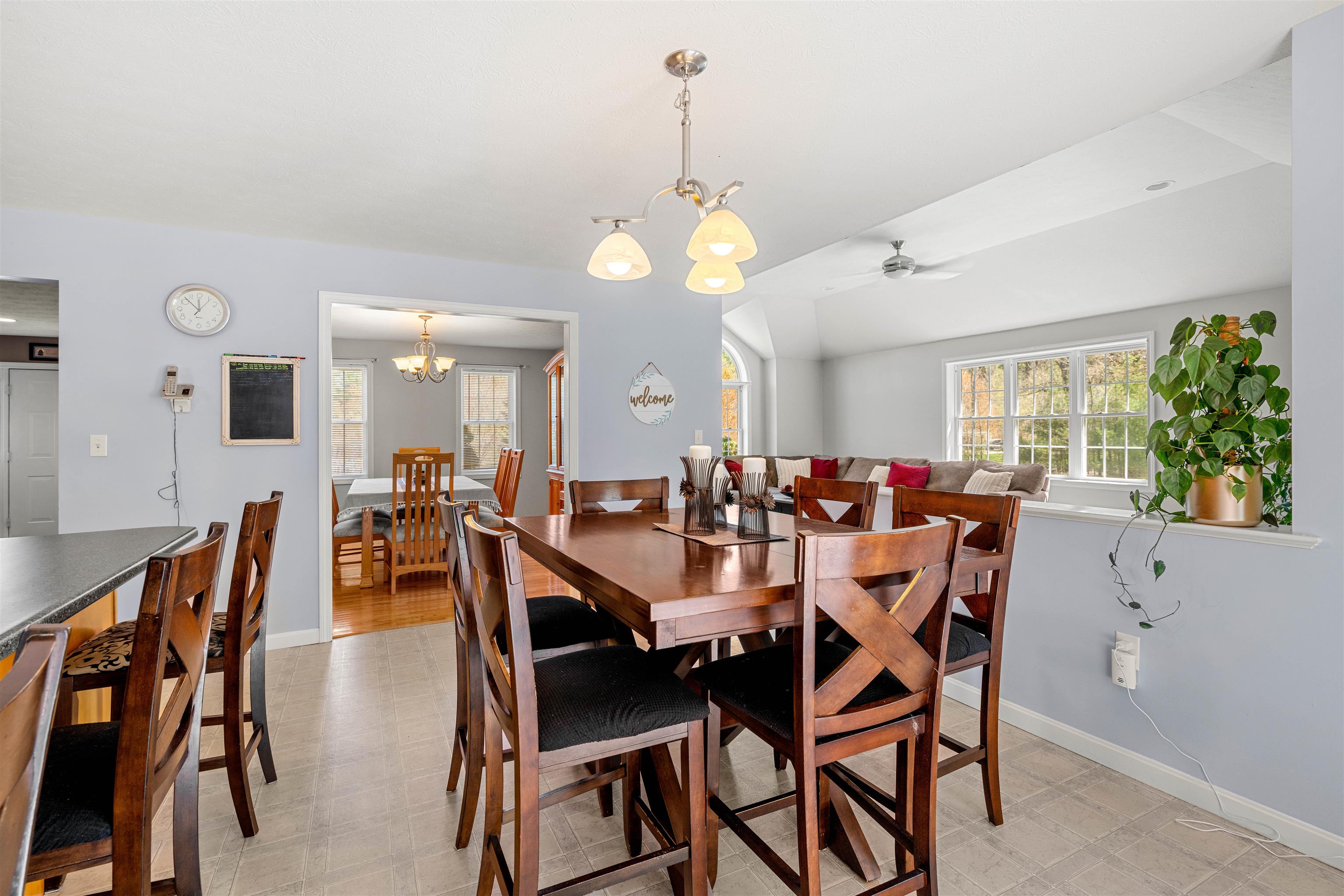 9 Haywood Road Londonderry, NH 03053 - Photo 14 of 59 Gallery Image 14