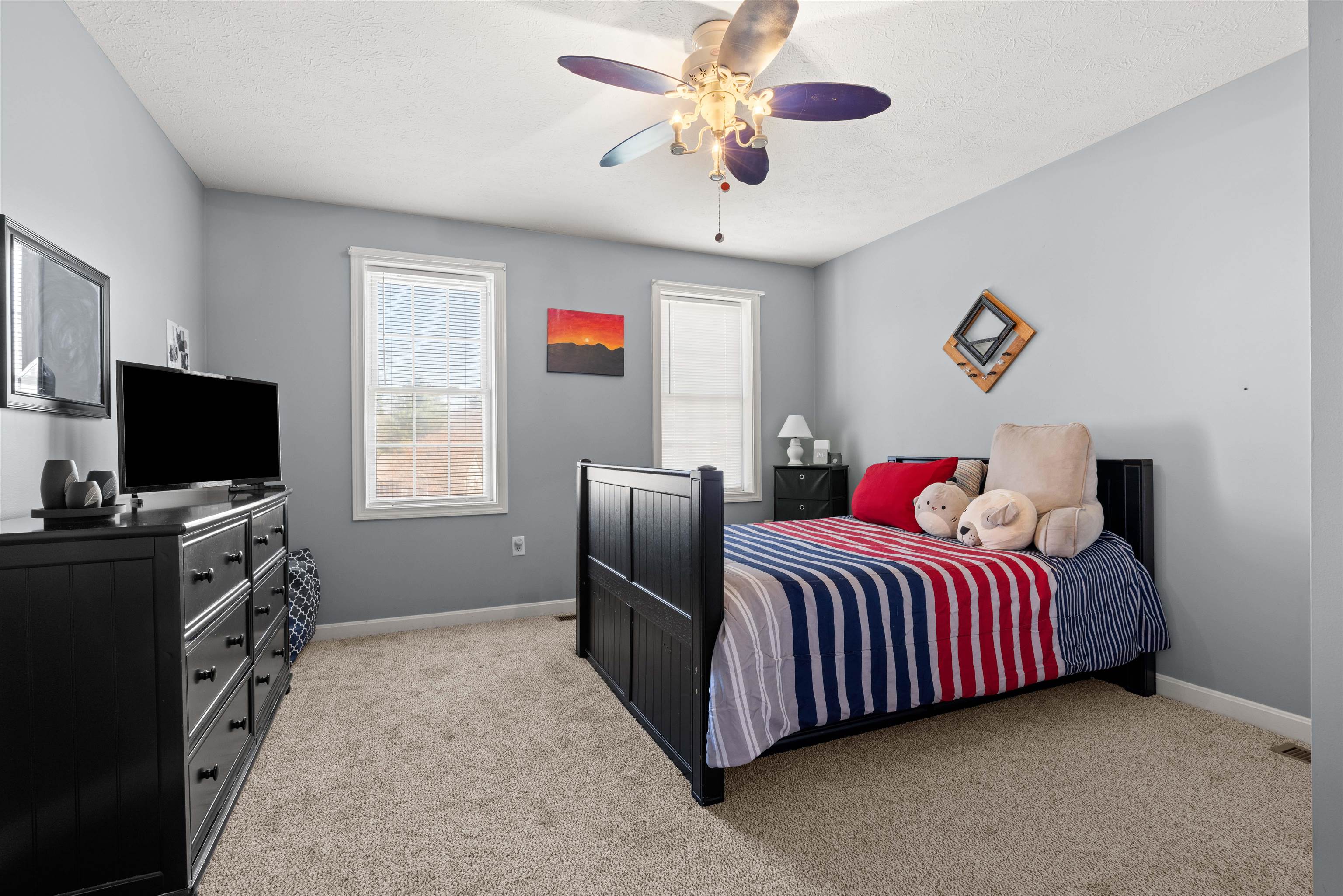 9 Haywood Road Londonderry, NH 03053 - Photo 33 of 59 Gallery Image 33