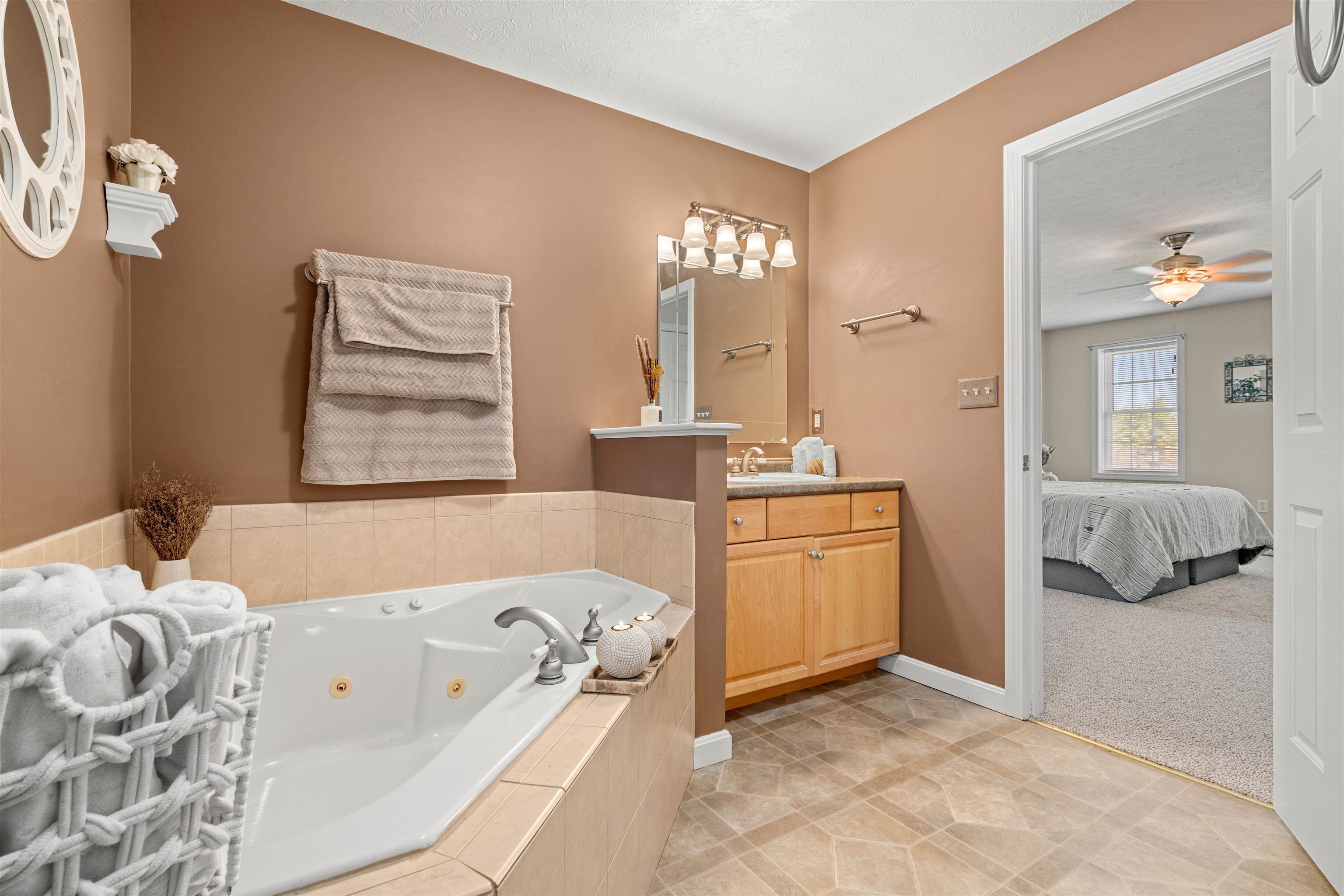 9 Haywood Road Londonderry, NH 03053 - Photo 44 of 59 Gallery Image 44