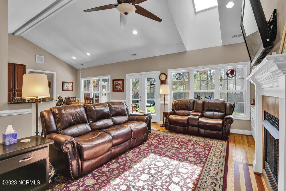 7405 Anaca Point Road Wilmington, NC 28411 - Photo 8 of 35 008_p1111052