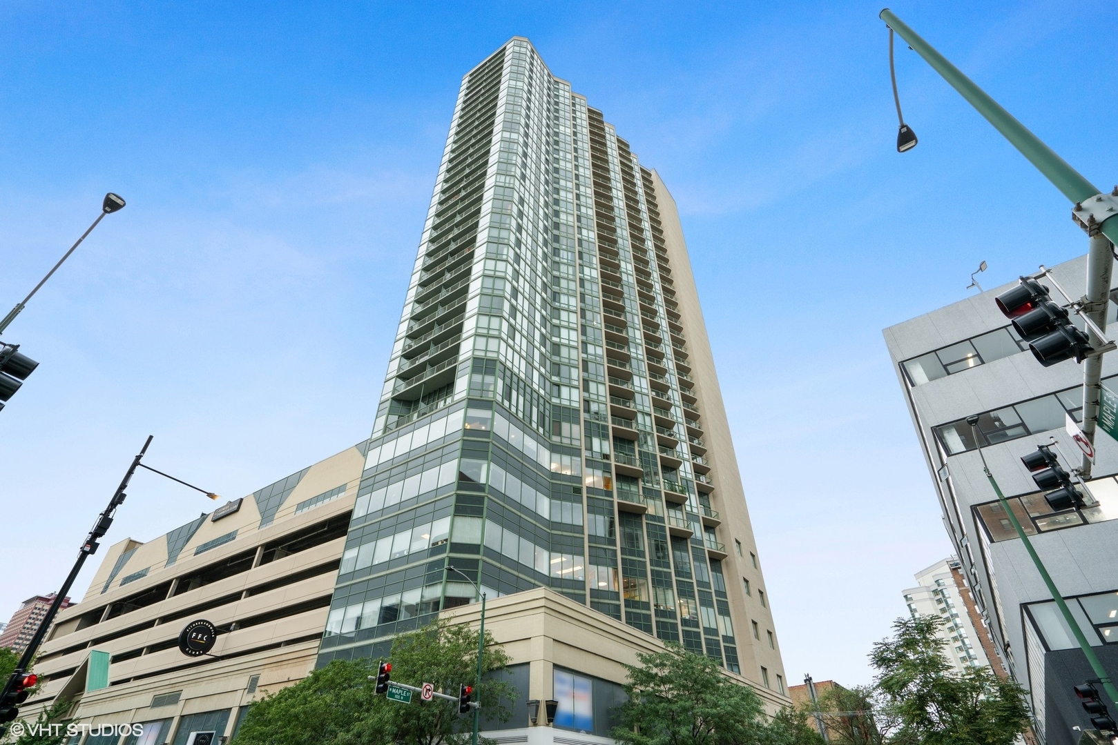 111 West Maple Street, Unit 1808 Chicago, IL 60610 - Photo 1 of 12