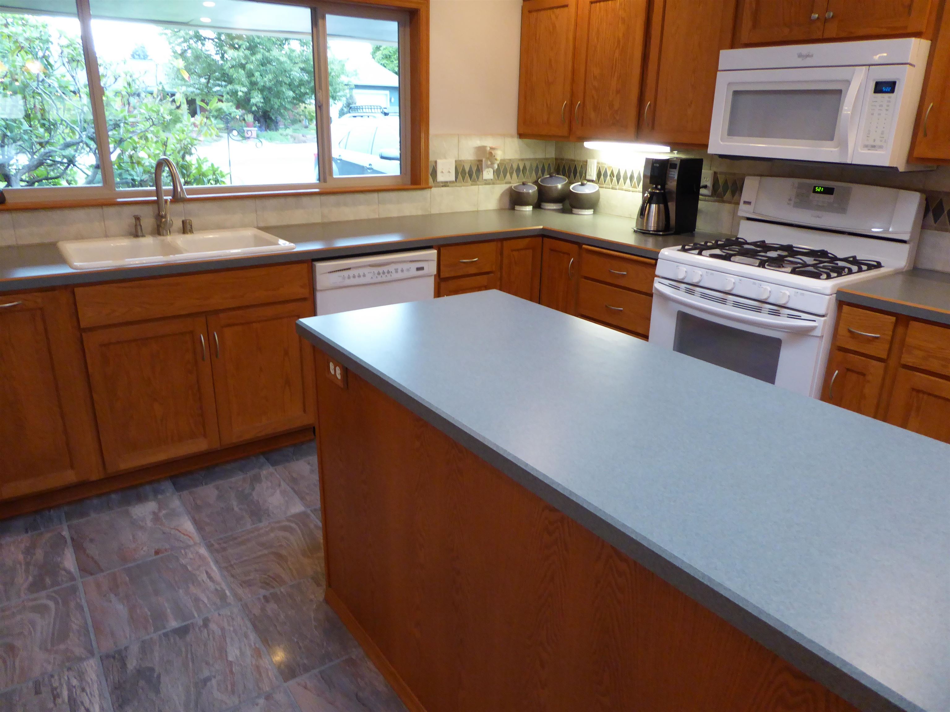 510 North Rees Road Spokane Valley, WA 99216 - Photo 7 of 32 Gallery Image 7