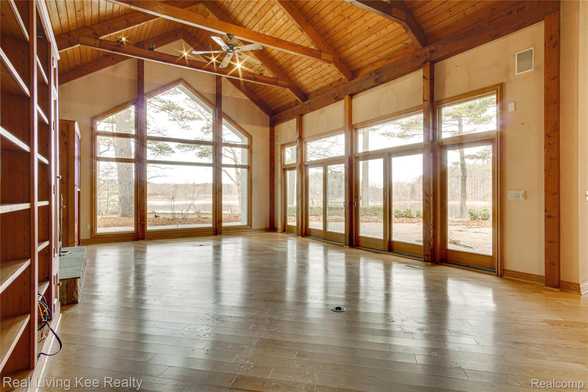 1285 Lake George Road Oakland, MI 48363 - Photo 21 of 55 Interiors (13 of 70).jpg