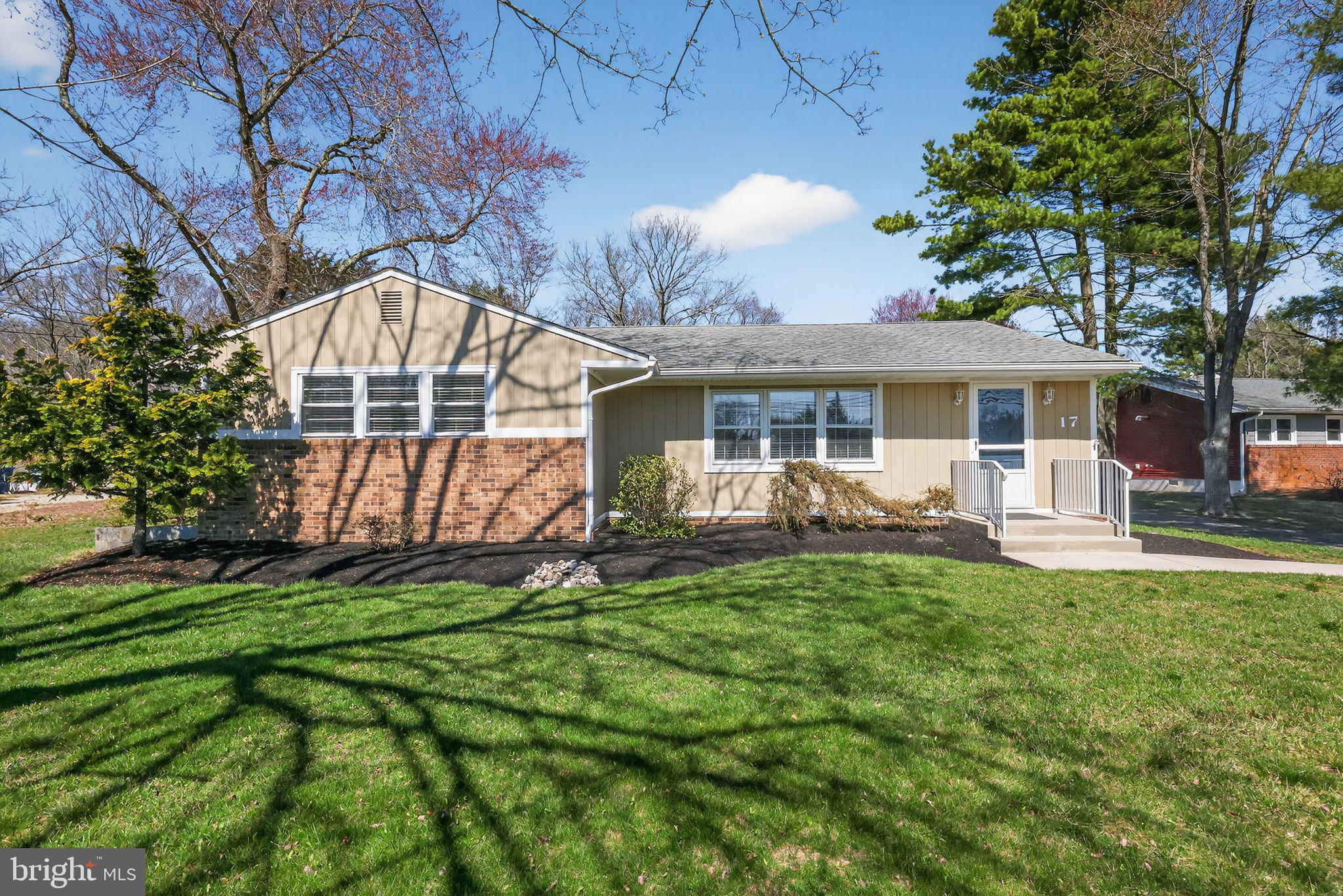 17 Wilkins Station Road Medford, NJ 08055 - Photo 1 of 30 Gallery Image 1