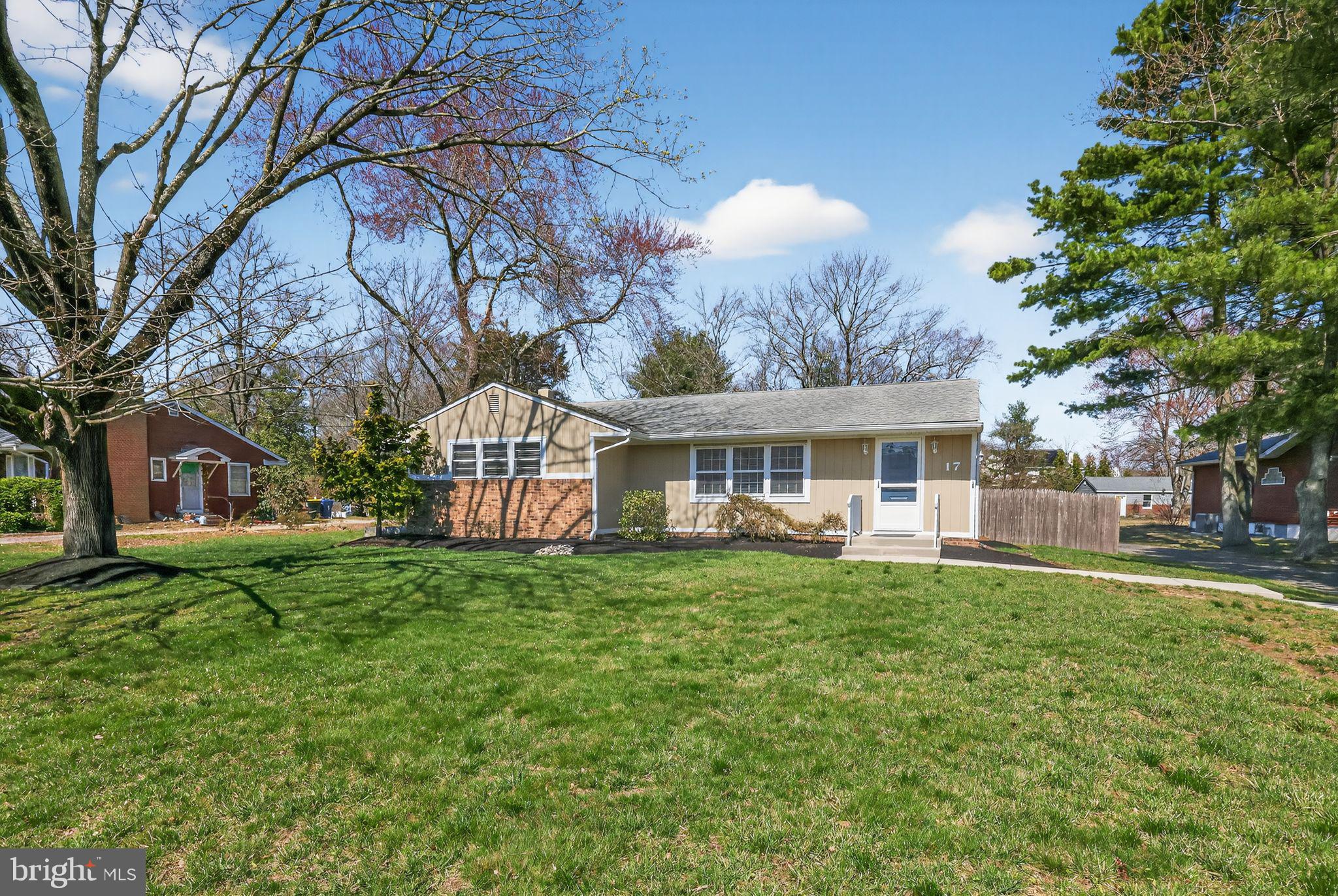 17 Wilkins Station Road Medford, NJ 08055 - Photo 3 of 30 Gallery Image 3