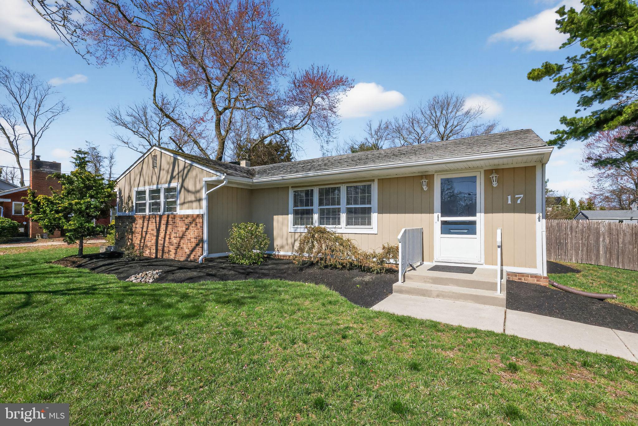 17 Wilkins Station Road Medford, NJ 08055 - Photo 4 of 30 Gallery Image 4