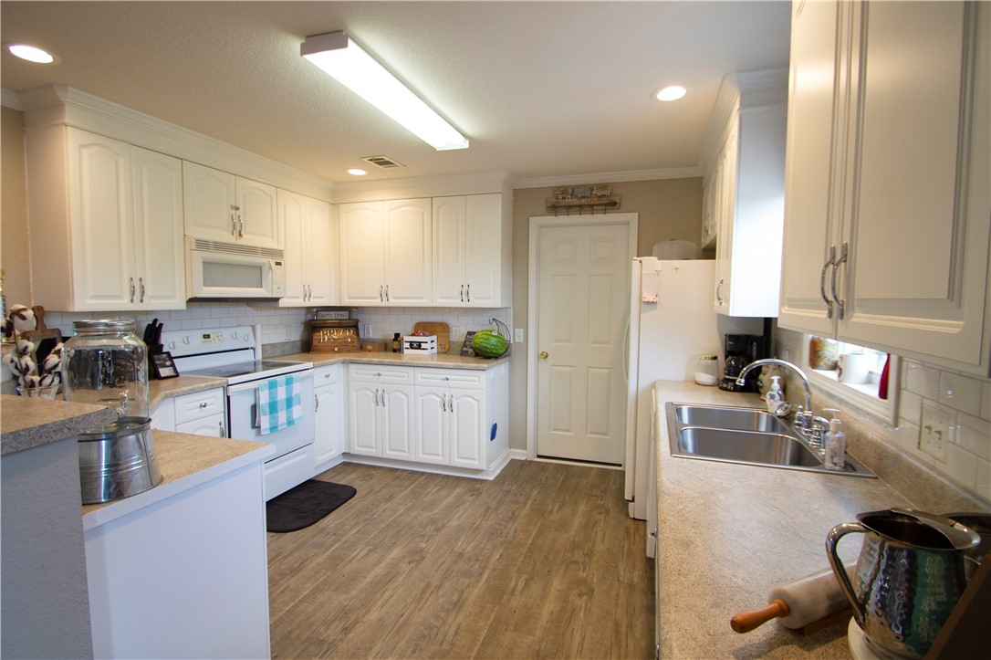 235 Bishops Branch Road Pendleton, SC 29670 - Photo 6 of 22