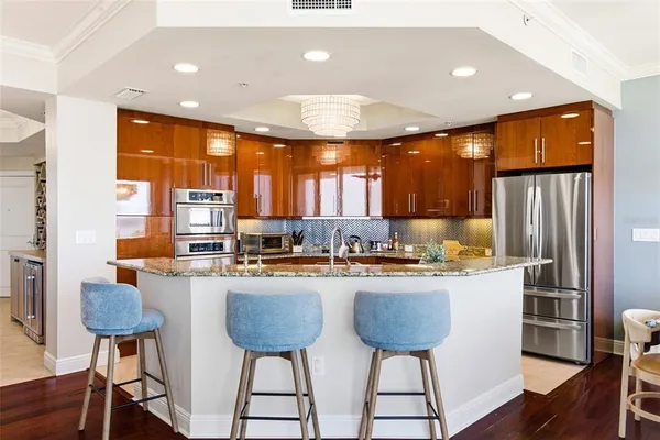 $1,195,000 | 5823 Bowen Daniel Drive, Unit 702, Tampa, FL 33611