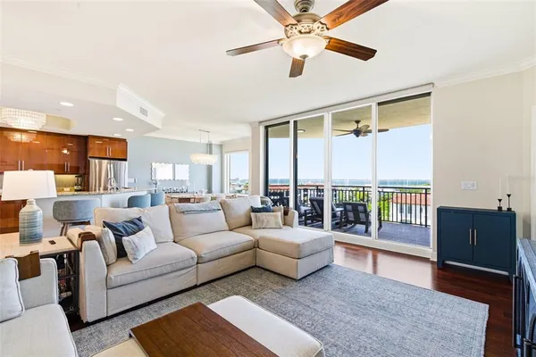 $1,195,000 | 5823 Bowen Daniel Drive, Unit 702, Tampa, FL 33611