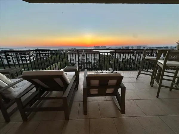 $1,195,000 | 5823 Bowen Daniel Drive, Unit 702, Tampa, FL 33611