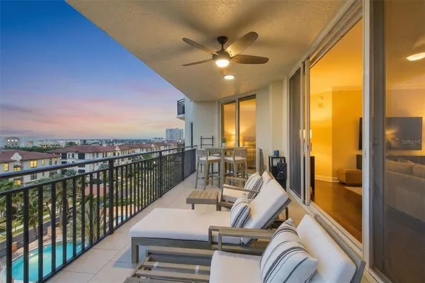 $1,195,000 | 5823 Bowen Daniel Drive, Unit 702, Tampa, FL 33611