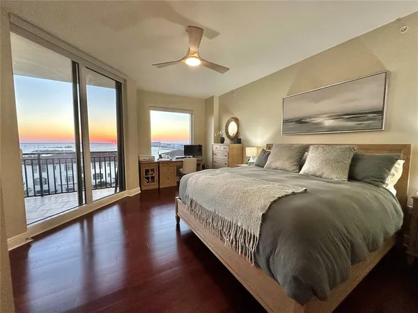 $1,195,000 | 5823 Bowen Daniel Drive, Unit 702, Tampa, FL 33611