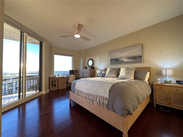 $1,195,000 | 5823 Bowen Daniel Drive, Unit 702, Tampa, FL 33611