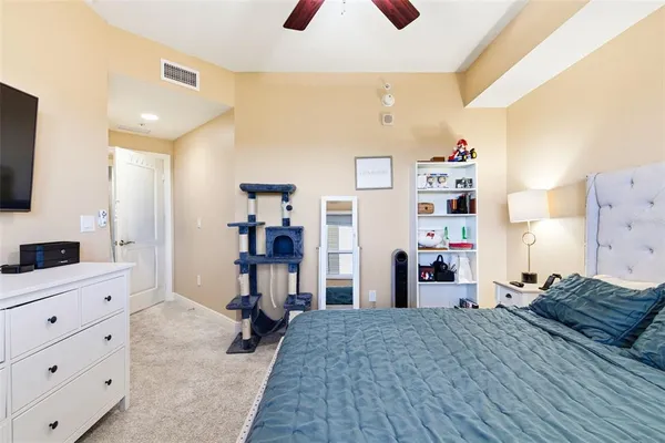 $1,195,000 | 5823 Bowen Daniel Drive, Unit 702, Tampa, FL 33611