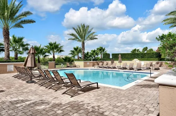$1,195,000 | 5823 Bowen Daniel Drive, Unit 702, Tampa, FL 33611