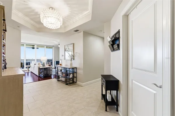 $1,195,000 | 5823 Bowen Daniel Drive, Unit 702, Tampa, FL 33611