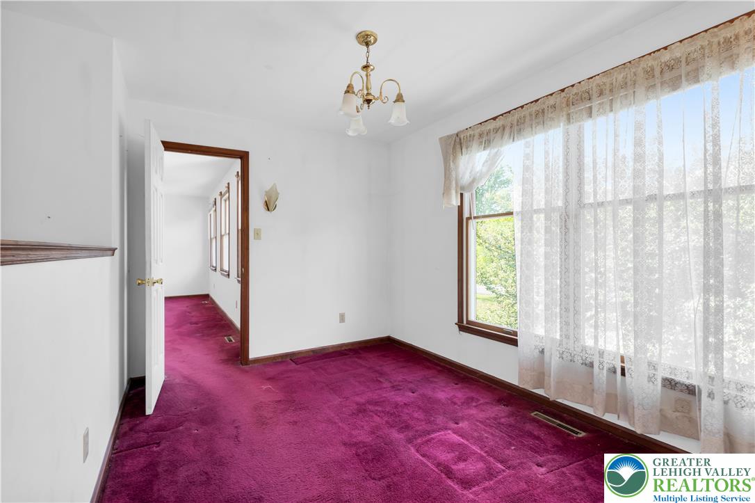 547 Roberts Road Nazareth, PA 18064 - Photo 21 of 56 Gallery Image 21