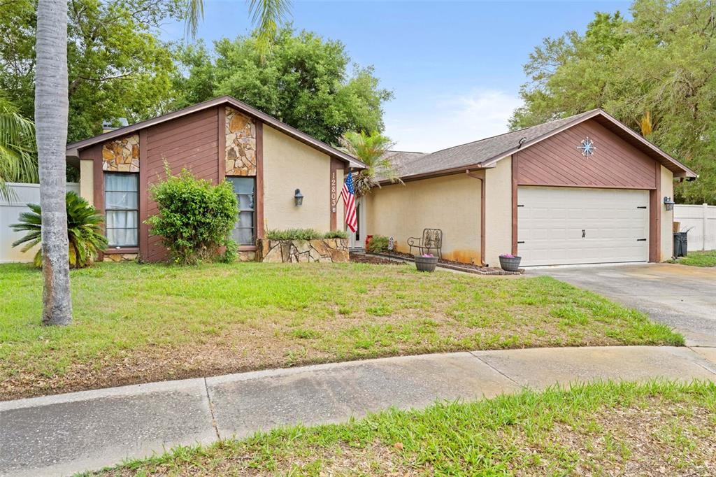 12803 Red Maple Court Hudson, FL 34669 - Photo 4 of 46