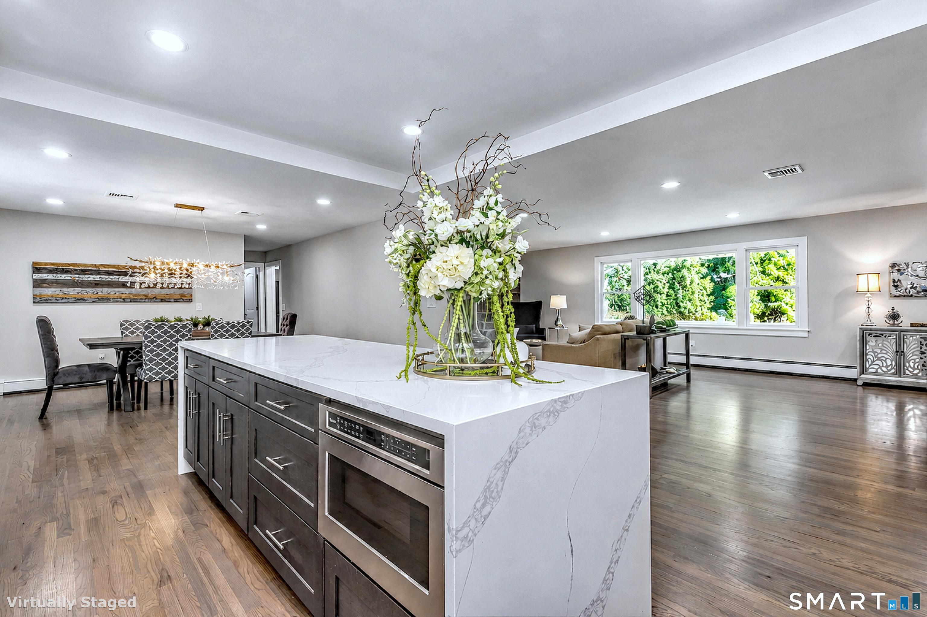 429 Flax Hill Road Norwalk, CT 06854 - Photo 17 of 39