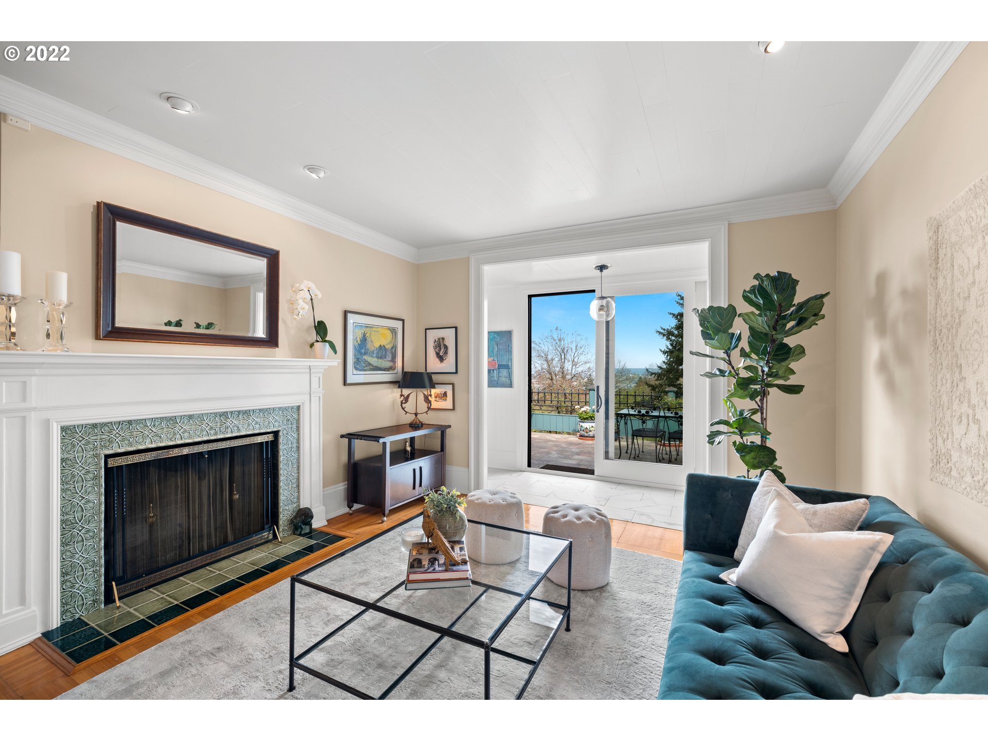 1911 Southwest Elizabeth Street Portland, OR 97201 - Photo 2 of 25 Gallery Image 2